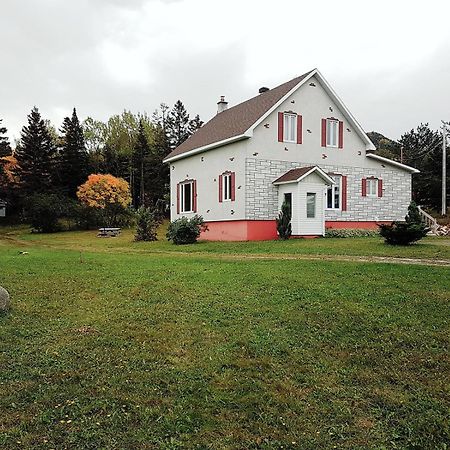 Chill Shack - Auberge Jeunesse Sainte Anne-des-Chênes 외부 사진
